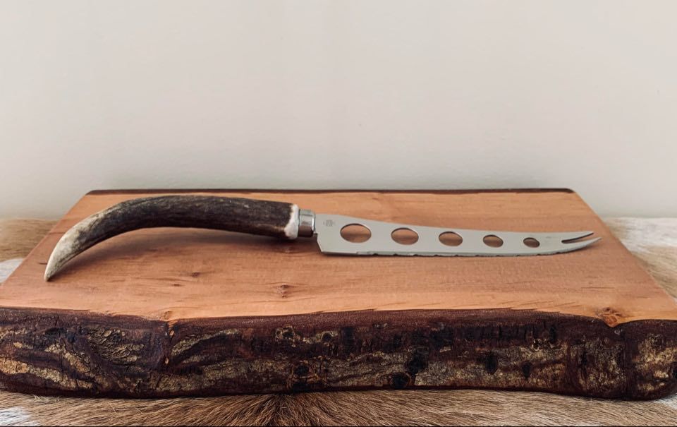 142mm Tapered Cheese Knife